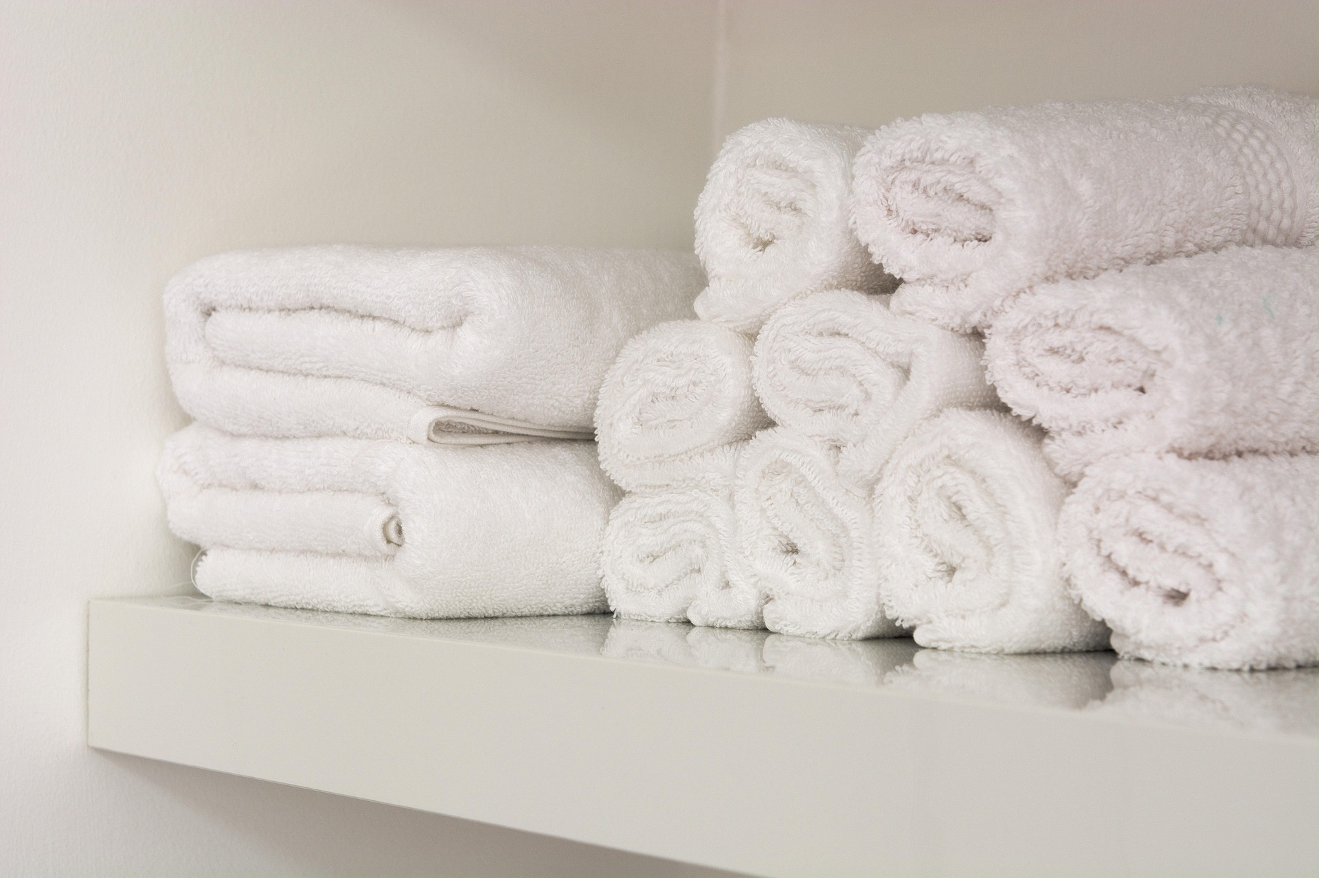 positive_images-towels-4537954_1920